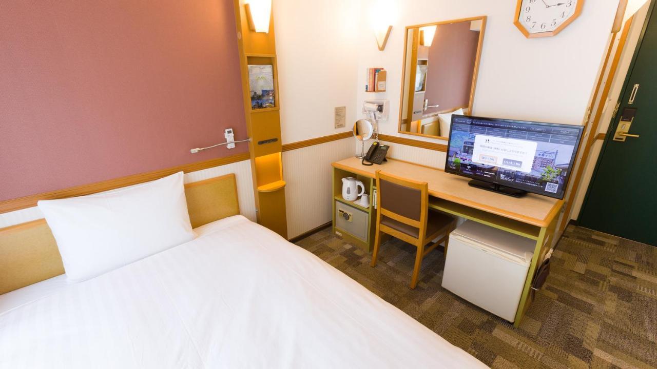 Toyoko Inn Osaka Temmabashi Otemae Екстер'єр фото